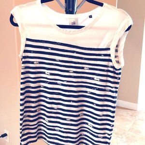 Cabi First Mate Tee, size XS 💖 GUC 💖 item 5061